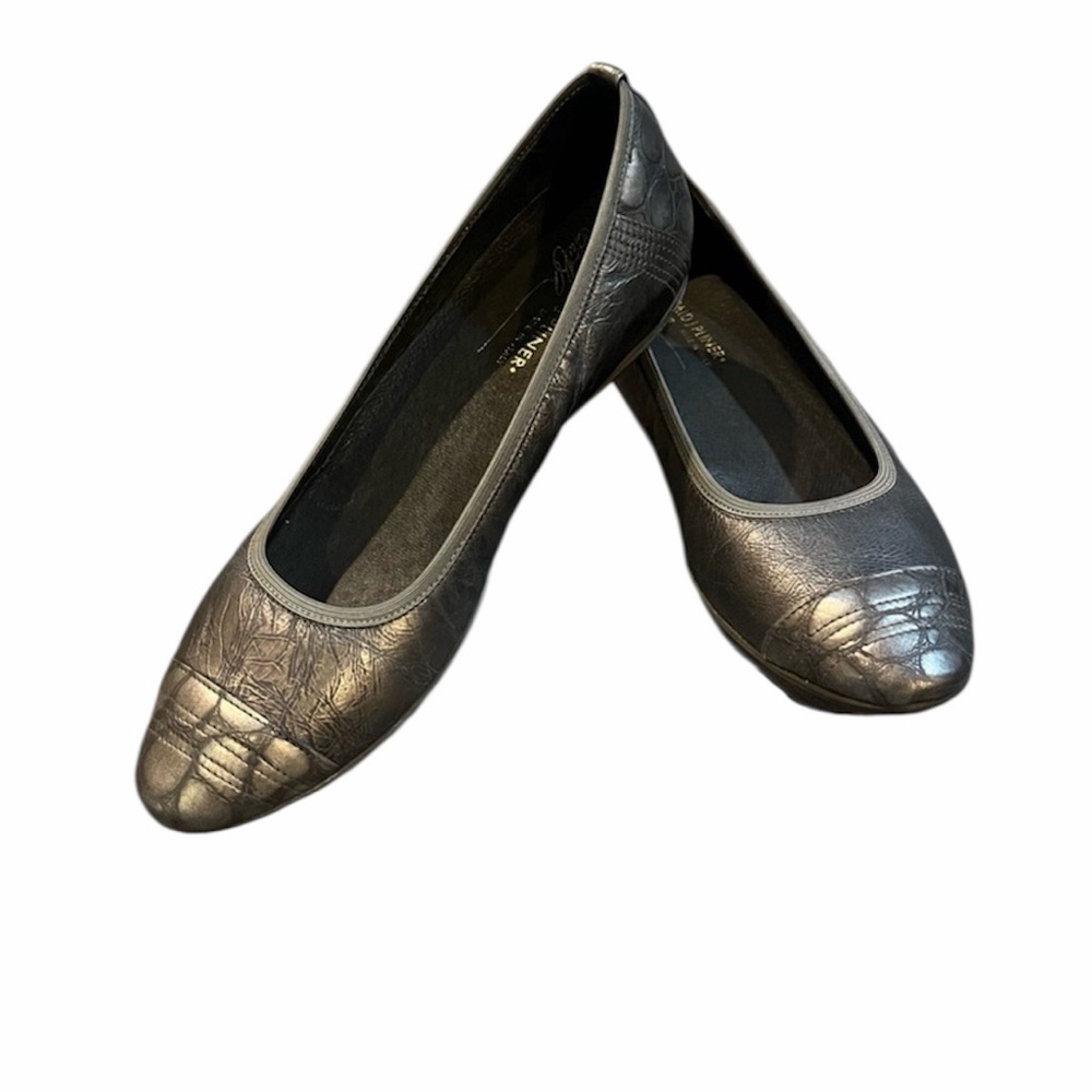 Donald J. Pliner Hideyo Bronze Metallic Croc Embossed Flats | Size 7N Italy